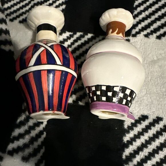 Vintage Mr & Mrs Chef Salt & Pepper Shakers - Picture 4 of 4